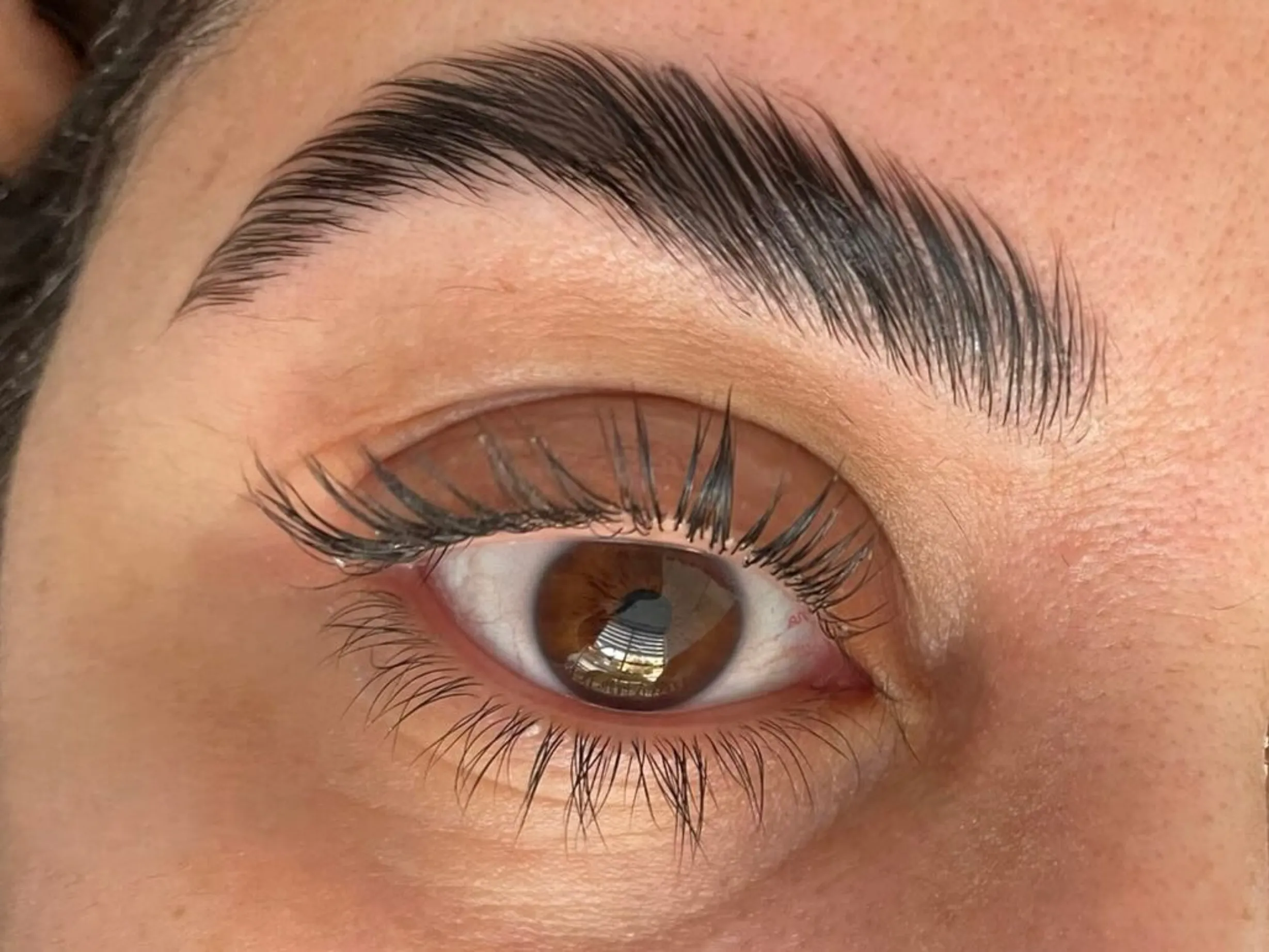 do celebrities get microblading